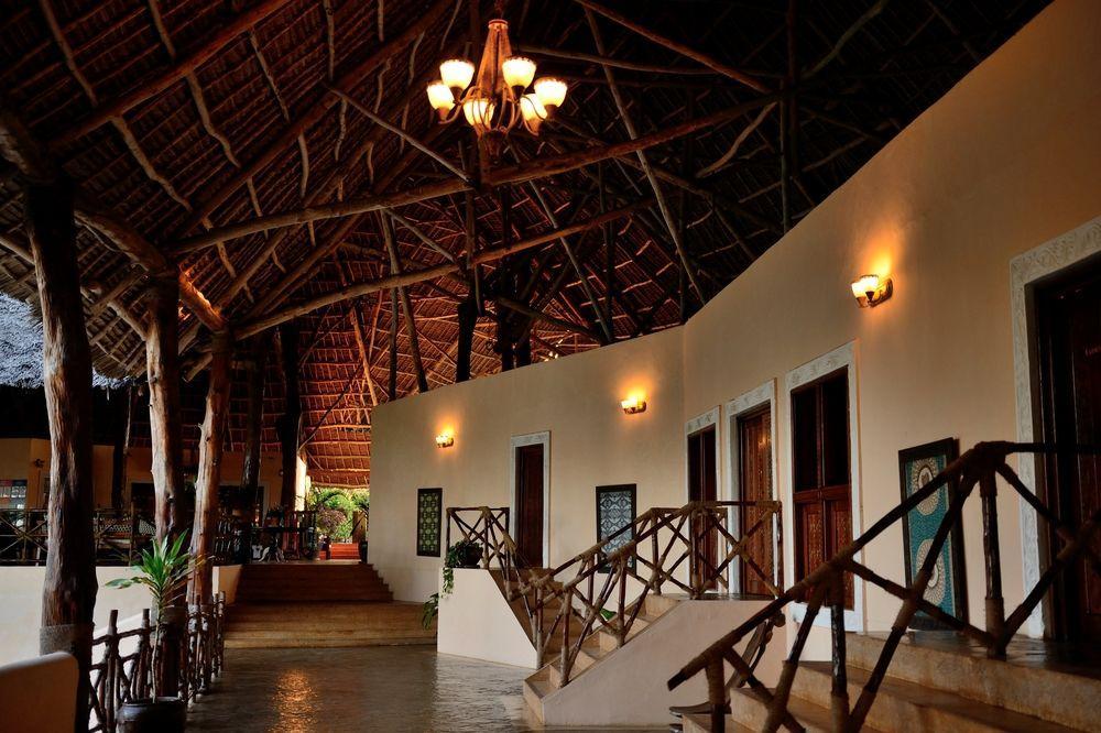 Ocean Paradise & Semesteranläggning (resort)