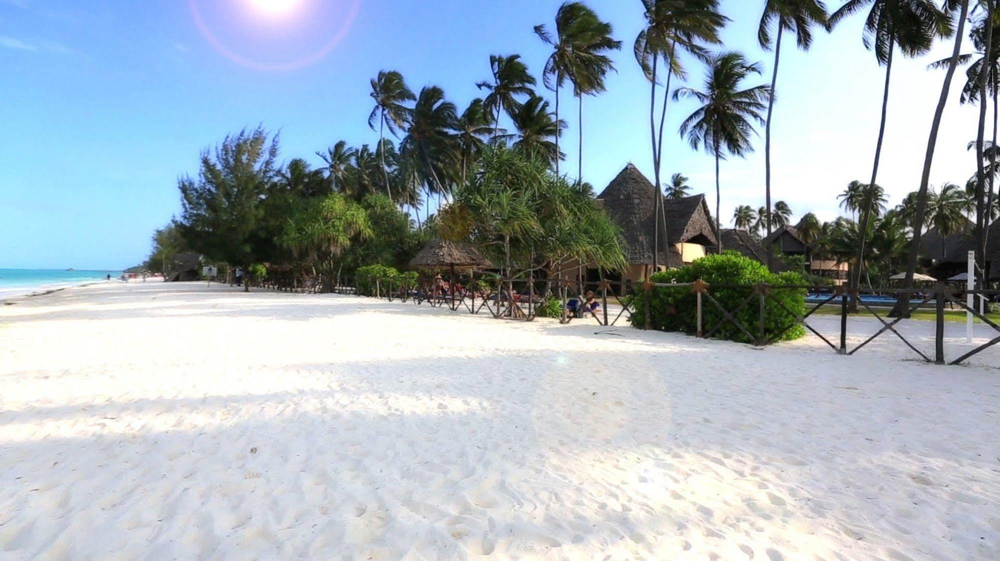 Semesteranläggning (resort) Ocean Paradise & 4*